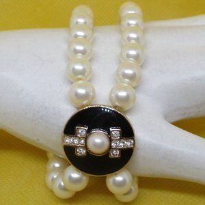 AVON Faux PEARL BRACELET Lead & Nickel Free Rhinestone Enamel Pearl Goldtone